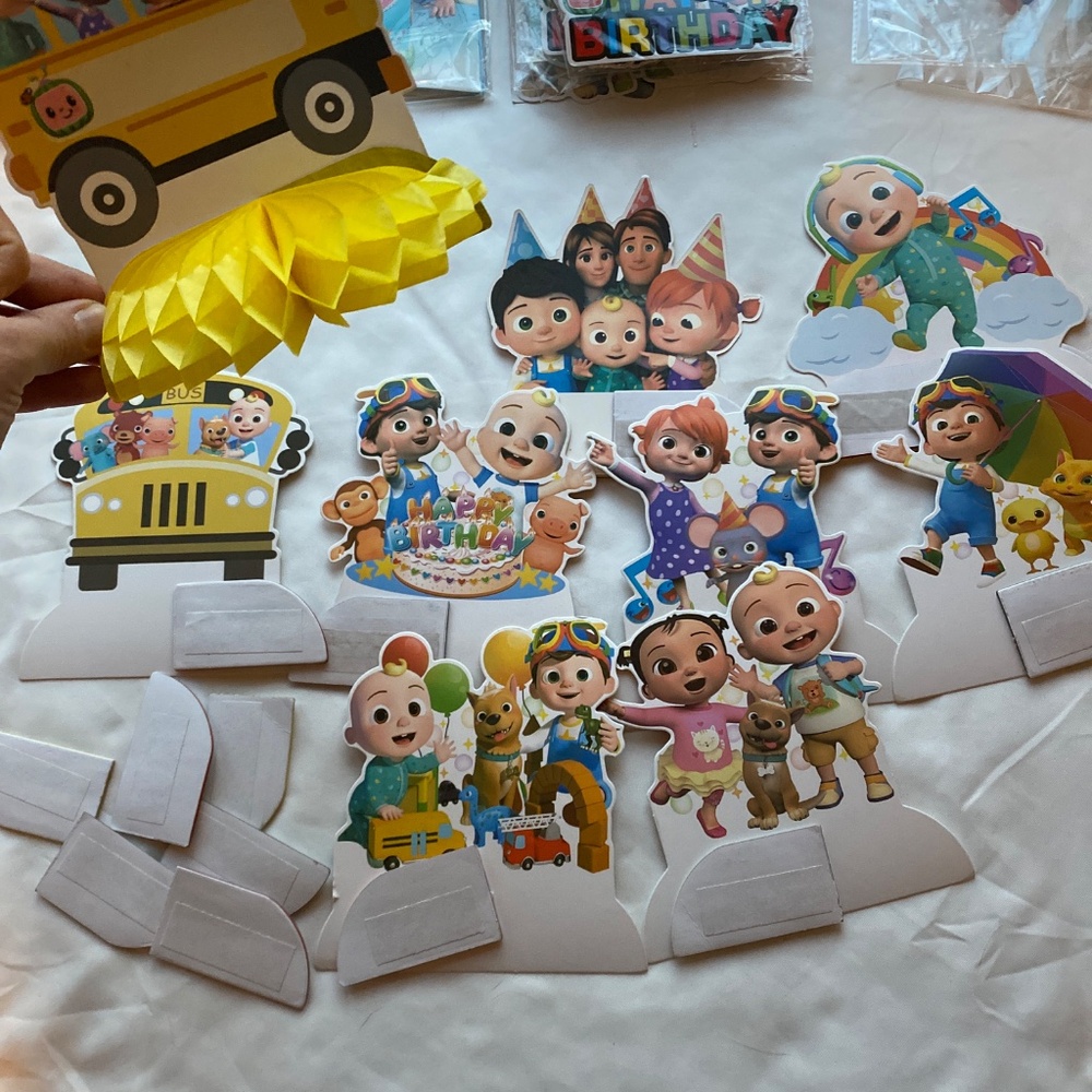 Cocomelon party decorations - Picture 4 of 9